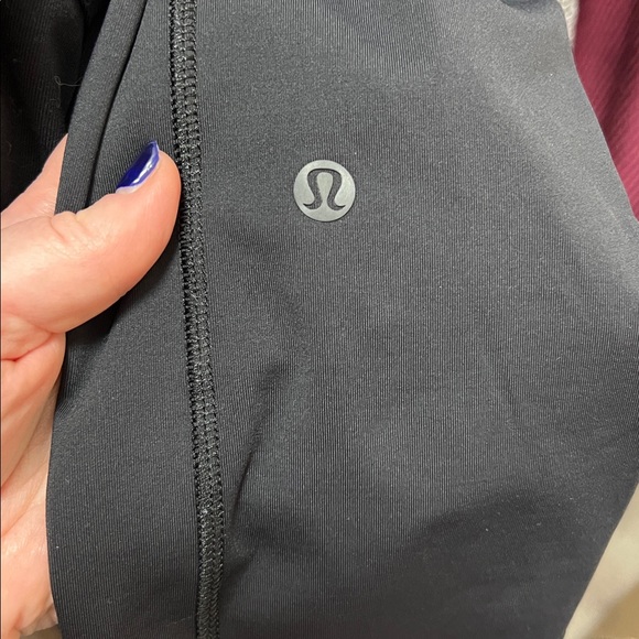 Lululemon All The Right Places Crop 21.5” Luxtreme Black High Rise Leggings 6 - Picture 12 of 13